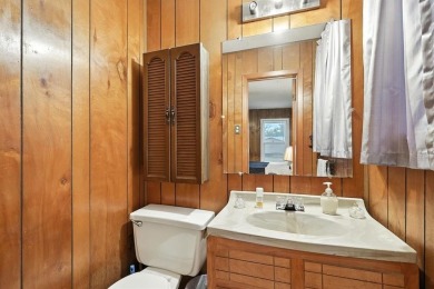 This charming single-story home offers 3 bedrooms, 1.5 bathrooms on Diamond Oaks Golf and Country Club in Texas - for sale on GolfHomes.com, golf home, golf lot