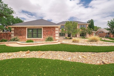 ABSOLUTELY STUNNING W/ FABULOUS RENOVATIONS COMPLETED ONLY WEEKS on Green Tree Country Club in Texas - for sale on GolfHomes.com, golf home, golf lot