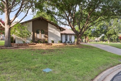 Welcome Home to 1308 Clubhouse Court, a truly distinctive golf on Walnut Creek Country Club in Texas - for sale on GolfHomes.com, golf home, golf lot
