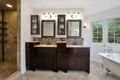 Custom home with 4 spacious bedrooms, 4.5 bathrooms nestled on on Blackstone Golf Club in Illinois - for sale on GolfHomes.com, golf home, golf lot