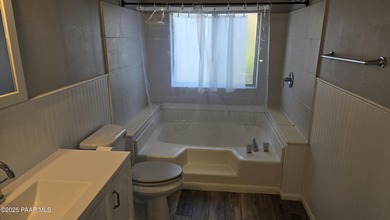 Nicely Updated Open Floor Plan with Lots of Light in the Nice on Prescott Golf and Country Club in Arizona - for sale on GolfHomes.com, golf home, golf lot