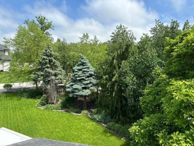 Welcome to this stunning 3-bedroom, 3-bathroom home on Champaign Country Club in Illinois - for sale on GolfHomes.com, golf home, golf lot