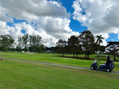 Beautiful first-floor unit featuring 1 bedroom and 1.5 bathrooms on Hollybrook Golf and Tennis Club  in Florida - for sale on GolfHomes.com, golf home, golf lot
