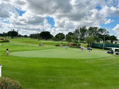 Beautiful first-floor unit featuring 1 bedroom and 1.5 bathrooms on Hollybrook Golf and Tennis Club  in Florida - for sale on GolfHomes.com, golf home, golf lot