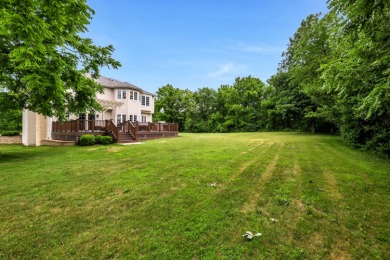 Custom home with 4 spacious bedrooms, 4.5 bathrooms nestled on on Blackstone Golf Club in Illinois - for sale on GolfHomes.com, golf home, golf lot