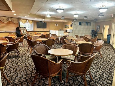 Beautiful first-floor unit featuring 1 bedroom and 1.5 bathrooms on Hollybrook Golf and Tennis Club  in Florida - for sale on GolfHomes.com, golf home, golf lot