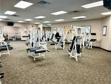 Beautiful first-floor unit featuring 1 bedroom and 1.5 bathrooms on Hollybrook Golf and Tennis Club  in Florida - for sale on GolfHomes.com, golf home, golf lot