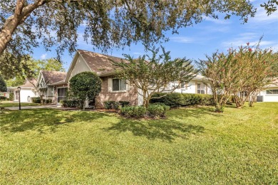 NEW PRICE REDUCTION!!  END UNIT! This 1700+ sqft Corinth II on On Top of the World Golf Course in Florida - for sale on GolfHomes.com, golf home, golf lot