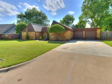 ***Welcome to this split-plan single-family residence nestled in on The Greens Country Club in Oklahoma - for sale on GolfHomes.com, golf home, golf lot