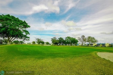 Welcome home to Isle of Capri- a 1-bed,1.5-bath condo located in on Kings Point Golf -Flanders Way in Florida - for sale on GolfHomes.com, golf home, golf lot