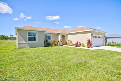 This is a stunning, brand new, never lived in, 3 bedrooms, 2 on Placid Lakes Country Club in Florida - for sale on GolfHomes.com, golf home, golf lot