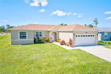 This is a stunning, brand new, never lived in, 3 bedrooms, 2 on Placid Lakes Country Club in Florida - for sale on GolfHomes.com, golf home, golf lot