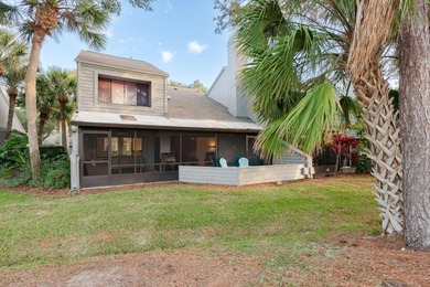 Rarely available AND READY TO SELL! $15K PRICE DROP! No age on Countryside Country Club in Florida - for sale on GolfHomes.com, golf home, golf lot