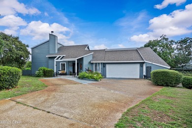 MOTIVATED SELLER! Offering $10,000 to buyer for closing cost and on Bay Point Resort Golf Club in Florida - for sale on GolfHomes.com, golf home, golf lot