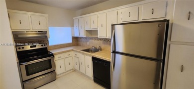 AVENTURA - BEAUTIFUL PENTHOUSE - REDONE 1 BED/1.5 BATH - ALL on Turnberry Isle Resort and Club in Florida - for sale on GolfHomes.com, golf home, golf lot