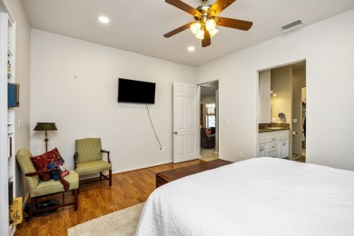Welcome to easy living in Rockport Country Club. 101 Bay Hills on Rockport Country Club in Texas - for sale on GolfHomes.com, golf home, golf lot