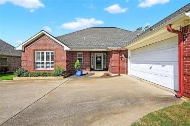 Beautifully updated home on golf course with a pool! Jump on on Lake Kiowa Golf Course in Texas - for sale on GolfHomes.com, golf home, golf lot