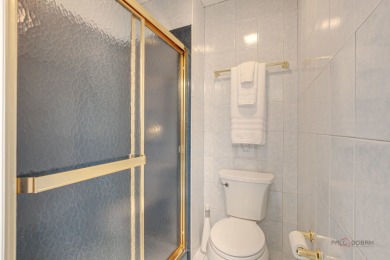 This One Is Special! Beautiful 3 Bed 2 Bath, End Unit in Highly on Heather Ridge Golf Club in Illinois - for sale on GolfHomes.com, golf home, golf lot