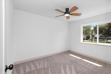 Welcome to this beautifully updated 2 bedroom, 2 bath condo in on Oaks North Golf Course in California - for sale on GolfHomes.com, golf home, golf lot
