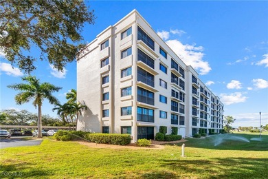 Welcome to this beautifully updated, top-floor penthouse located on Seven Lakes Golf and Tennis Community in Florida - for sale on GolfHomes.com, golf home, golf lot