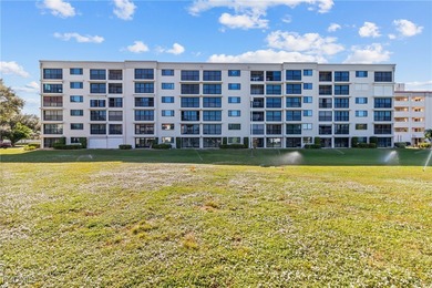 Welcome to this beautifully updated, top-floor penthouse located on Seven Lakes Golf and Tennis Community in Florida - for sale on GolfHomes.com, golf home, golf lot