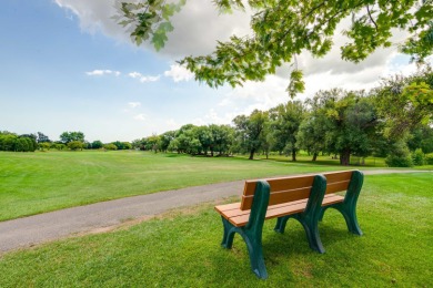 This One Is Special! Beautiful 3 Bed 2 Bath, End Unit in Highly on Heather Ridge Golf Club in Illinois - for sale on GolfHomes.com, golf home, golf lot