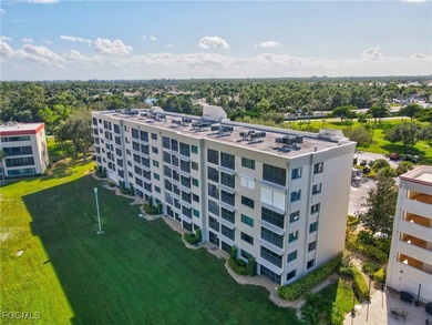 Welcome to this beautifully updated, top-floor penthouse located on Seven Lakes Golf and Tennis Community in Florida - for sale on GolfHomes.com, golf home, golf lot