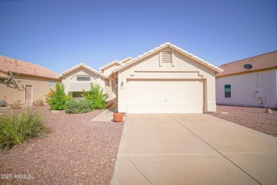Lovely 2 bed, 2 bath home with a den nestled in the highly on Coyote Lakes Golf Club in Arizona - for sale on GolfHomes.com, golf home, golf lot