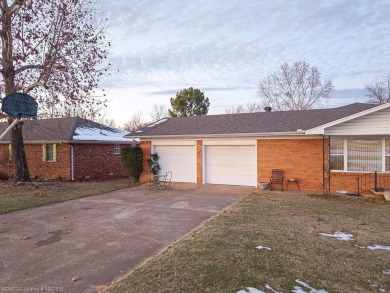 Welcome to your private retreat! This charming 3-bedroom on Ben Geren Regional Park Golf Courses in Arkansas - for sale on GolfHomes.com, golf home, golf lot