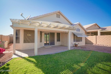 Lovely 2 bed, 2 bath home with a den nestled in the highly on Coyote Lakes Golf Club in Arizona - for sale on GolfHomes.com, golf home, golf lot