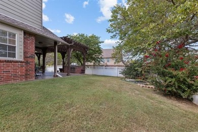 Stunning Home in Forest Ridge! 
Welcome to your dream home! on Forest Ridge Golf Club in Oklahoma - for sale on GolfHomes.com, golf home, golf lot
