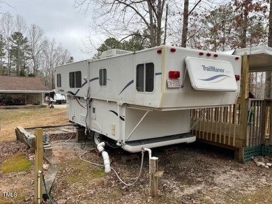 Excellent opportunity to own this double lot with a beautiful on River Golf and County Club at Lake Royale in North Carolina - for sale on GolfHomes.com, golf home, golf lot