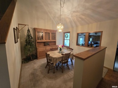 This 3 bedroom, 3 bath home offers a perfect blend of lakefront on Metropolis Country Club in Illinois - for sale on GolfHomes.com, golf home, golf lot