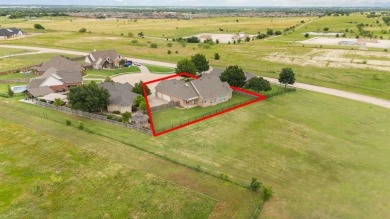 Spacious Multigenerational Custom Home on Quiet Cul-de-Sac on Cleburne Golf Links in Texas - for sale on GolfHomes.com, golf home, golf lot