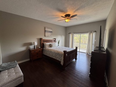 FURNISHED! LOW MAINTENANCE! Golf View Villa condo overlooking on Rayburn Country Club in Texas - for sale on GolfHomes.com, golf home, golf lot
