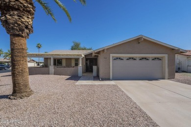 Come and see this freshly remodeled 2 bed, 2 Bath, 2 car garage on Leisure World Country Club in Arizona - for sale on GolfHomes.com, golf home, golf lot