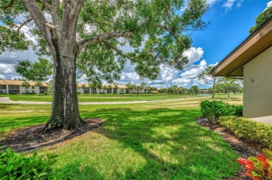 Updated 2-bed, 2-bath villa in Kingsmere at The Meadows with on The Meadows Golf and Country Club in Florida - for sale on GolfHomes.com, golf home, golf lot