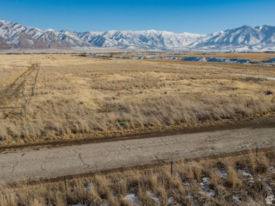 Great Development Opportunity near Oquirrh Hills Golf Course and on Oquirrh Hills Golf Course in Utah - for sale on GolfHomes.com, golf home, golf lot