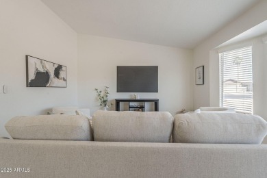 Come and see this freshly remodeled 2 bed, 2 Bath, 2 car garage on Leisure World Country Club in Arizona - for sale on GolfHomes.com, golf home, golf lot