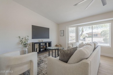 Come and see this freshly remodeled 2 bed, 2 Bath, 2 car garage on Leisure World Country Club in Arizona - for sale on GolfHomes.com, golf home, golf lot