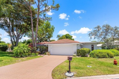 *INITIATION FEE INCREASES MAY 15, 2025!* Pristine single-family on Hunters Run Golf and Country Club in Florida - for sale on GolfHomes.com, golf home, golf lot
