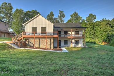 Welcome to a golfer's paradise where everyday living meets on The Crossings Golf Club in Tennessee - for sale on GolfHomes.com, golf home, golf lot