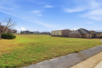 Unmatched aviation living opportunity in Pecan Plantation.
 on Pecan Plantation Country Club in Texas - for sale on GolfHomes.com, golf home, golf lot