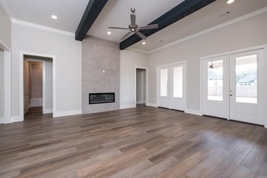 Beautiful all-brick new construction home on a level lot in the on The Country Club of Arkansas in Arkansas - for sale on GolfHomes.com, golf home, golf lot