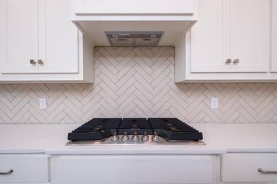 Beautiful all-brick new construction home on a level lot in the on The Country Club of Arkansas in Arkansas - for sale on GolfHomes.com, golf home, golf lot