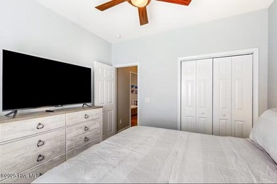 Looking for a beautifully remodeled home in the heart of on Meadowlands Golf Club in North Carolina - for sale on GolfHomes.com, golf home, golf lot