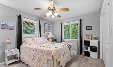 Cozy and comfy cottage located in Central Bella Vista near on Bella Vista Country Club - Berksdale in Arkansas - for sale on GolfHomes.com, golf home, golf lot