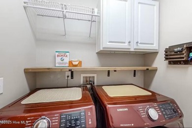 Looking for a beautifully remodeled home in the heart of on Meadowlands Golf Club in North Carolina - for sale on GolfHomes.com, golf home, golf lot