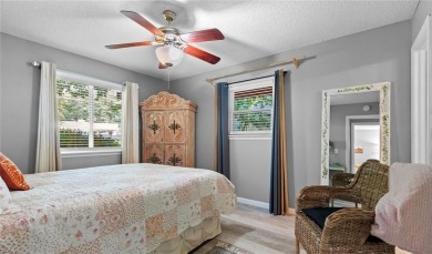 Cozy and comfy cottage located in Central Bella Vista near on Bella Vista Country Club - Berksdale in Arkansas - for sale on GolfHomes.com, golf home, golf lot