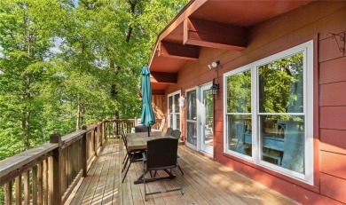 Cozy and comfy cottage located in Central Bella Vista near on Bella Vista Country Club - Berksdale in Arkansas - for sale on GolfHomes.com, golf home, golf lot